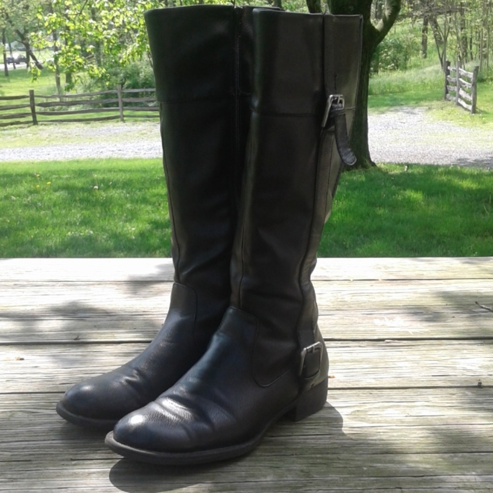 Bass Black Equestrian Style Boots